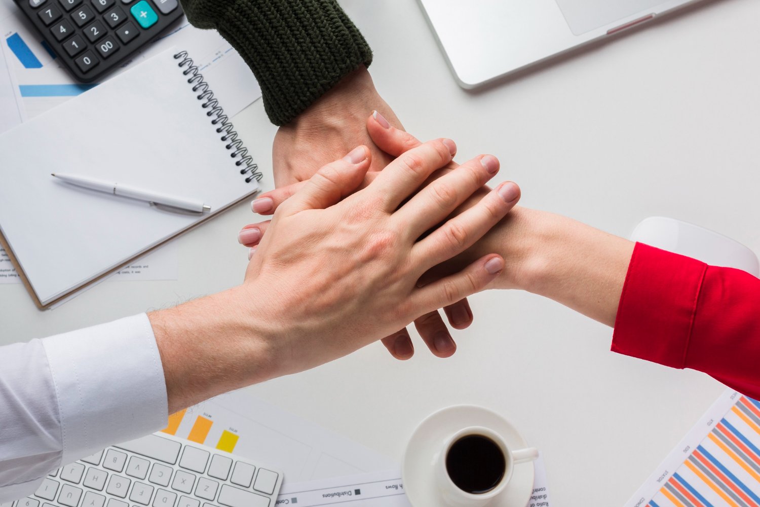Equipo de GIV SI atendiendo una consulta inmobiliaria