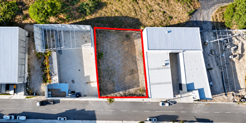 M62 L2, San Isidro Business Park