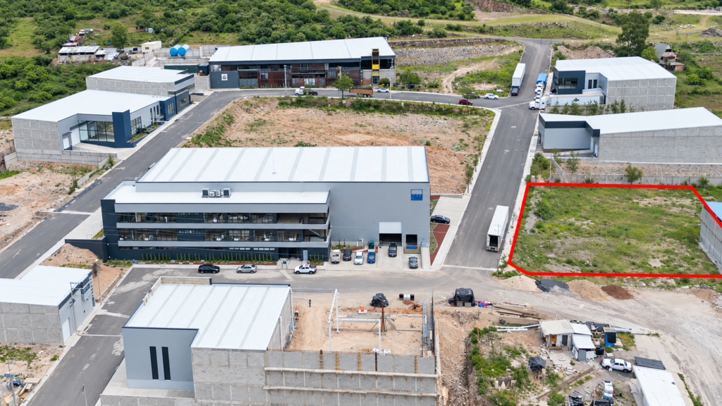 M66 L1-2-5A San Isidro Business Park